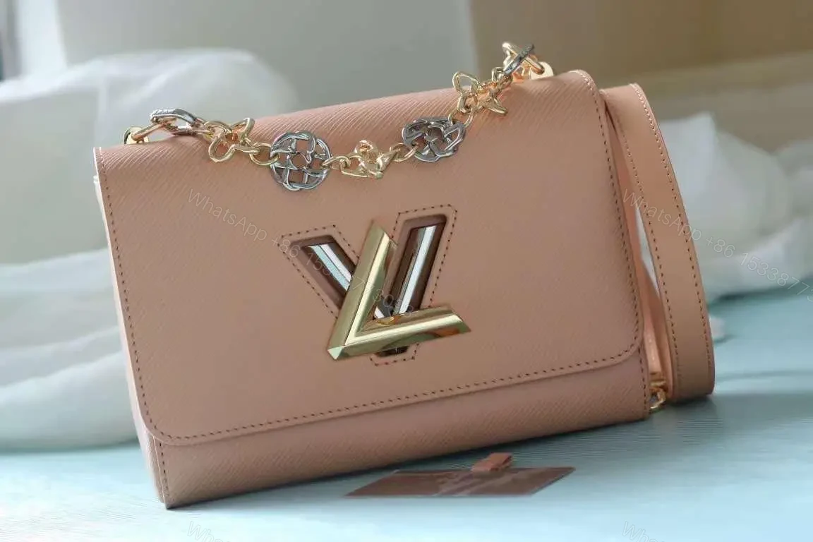 LOUIS VUITTON — view 1