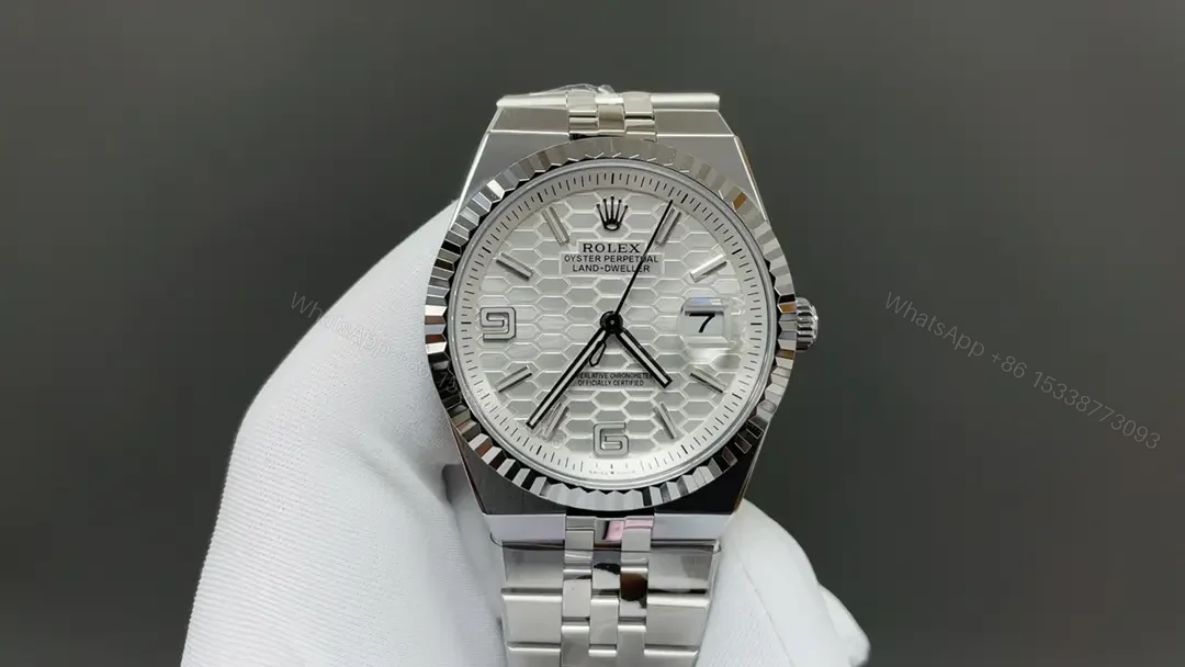 Rolex Land-Dweller 40 White Honeycomb replica 40MM White Rolesor Flat Jubilee 127334-0001 — view 1