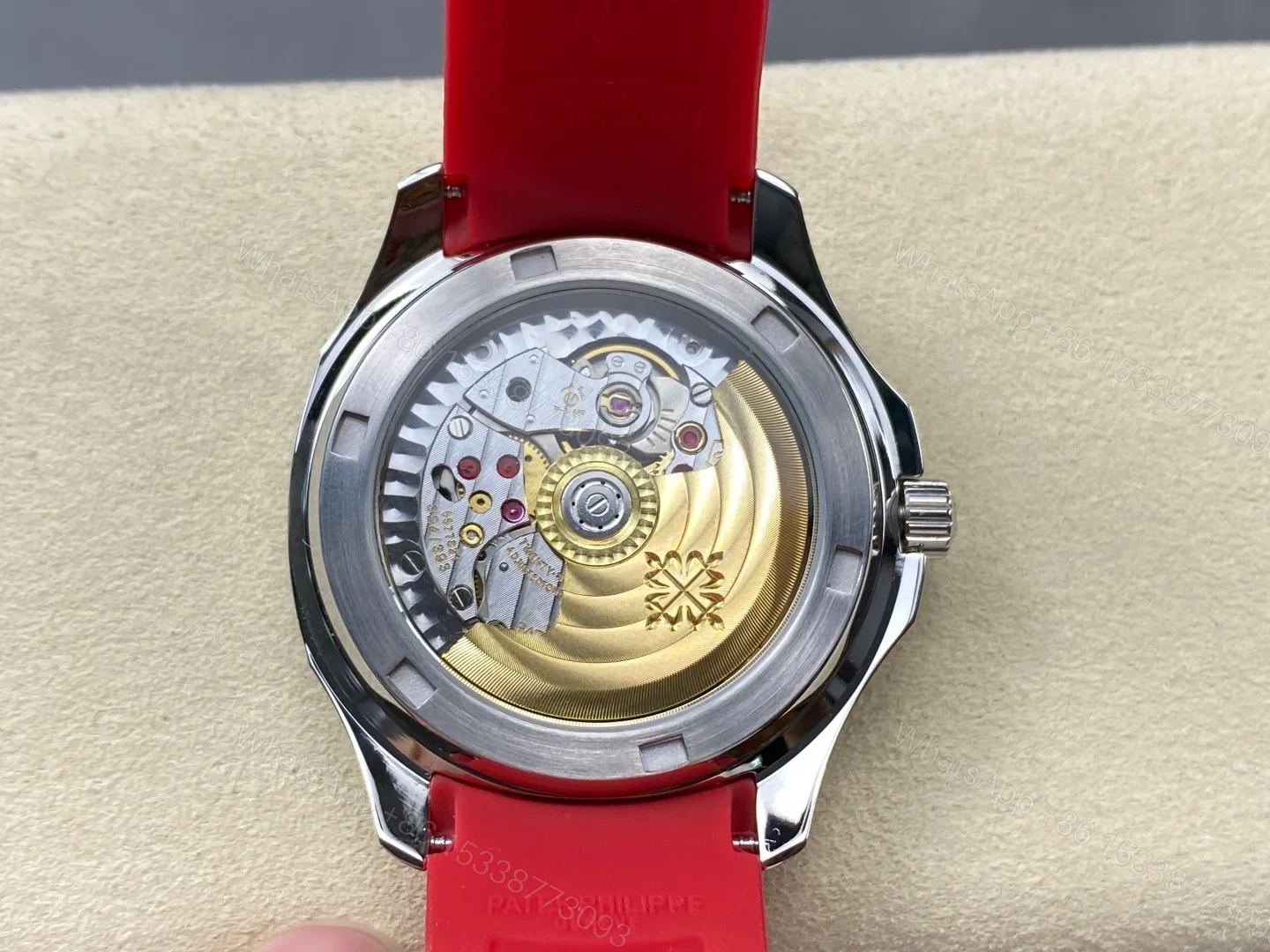 View 7 of Patek Philippe Aquanaut 5067 Stainless Steel Red Singapore 2019 5067A-027
