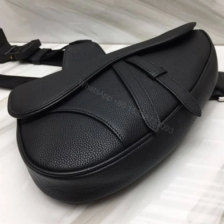 View 6 of SADDLE BAG BLACK GRAINED CALFSKIN – DR05