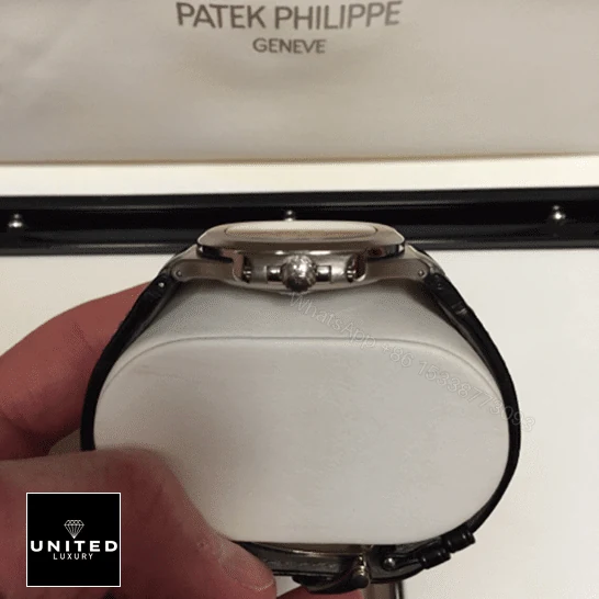 View 7 of Patek Philippe Nautilus 5711G-001 Replica