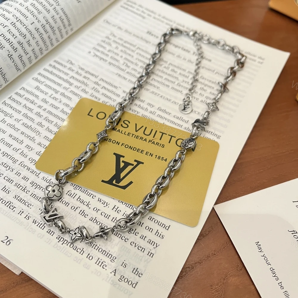 View 4 of Louis Vuitton Lv Sailor Medium Chain Necklace Silver M03189