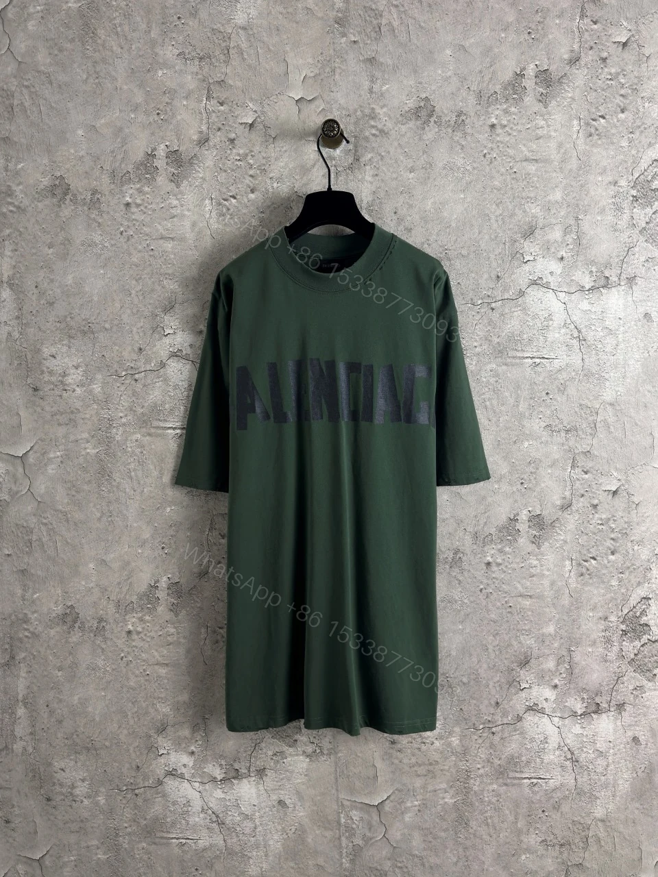 Balenciaga A貨 男款 字母LOGO寬版短袖T恤 潮流百搭休閒款 — view 1