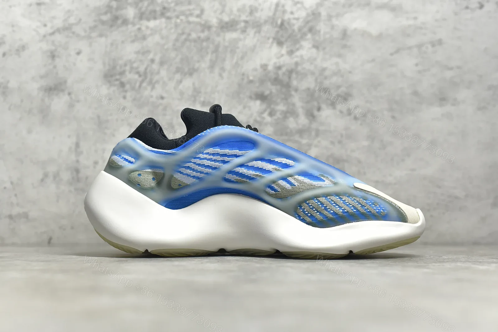 View 3 of UA Yeezy Boost 700 V3 Arzareth Reps