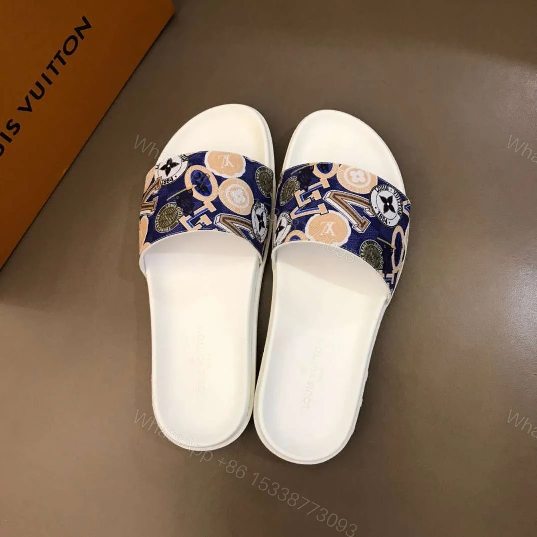 View 2 of LOUIS VUITTON MEN SLIDES – LVS50