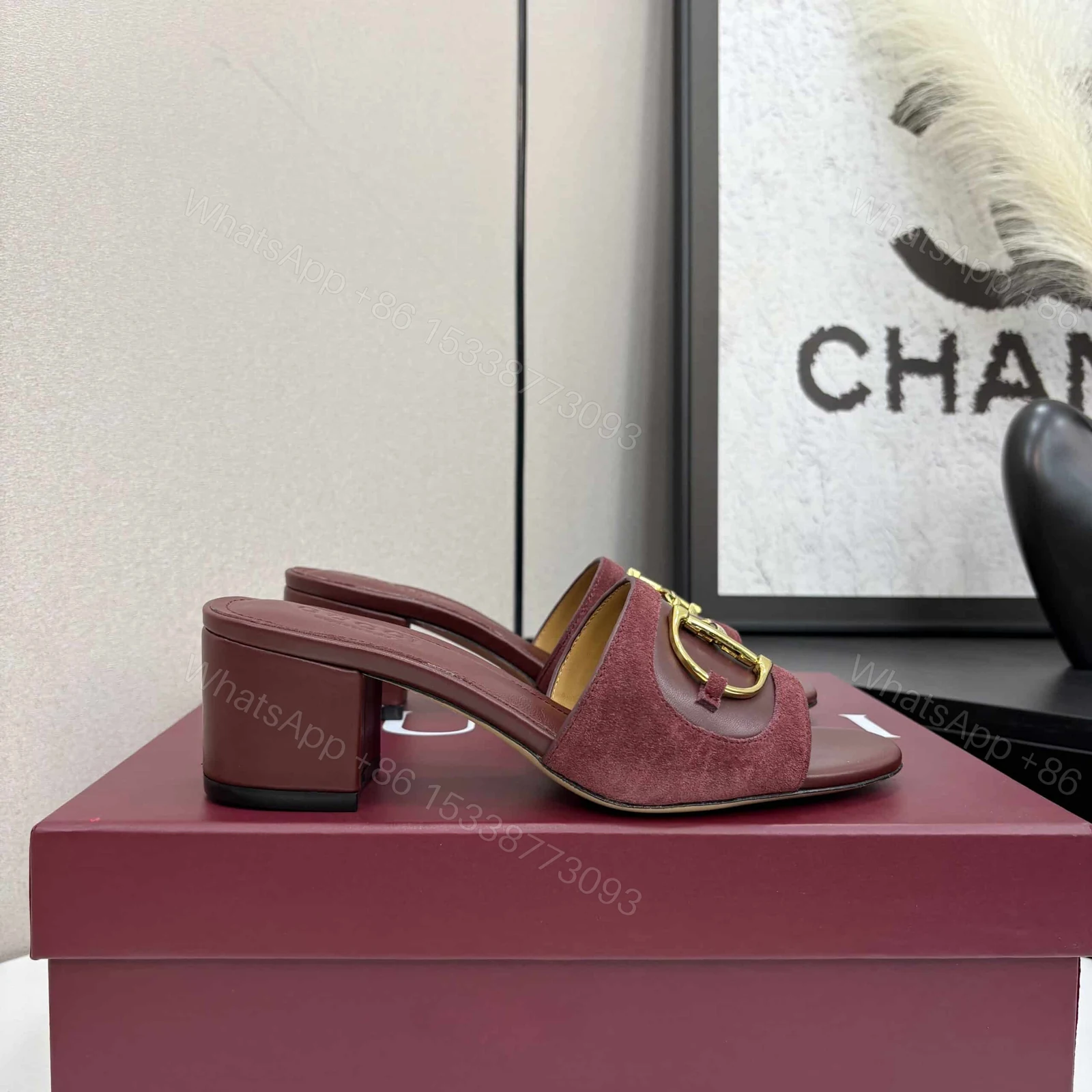View 2 of GUCCI WOMEN’S SLIDE SANDAL WITH HORSEBIT ROSSO ANCORA RED 834421 AAEXM 6207