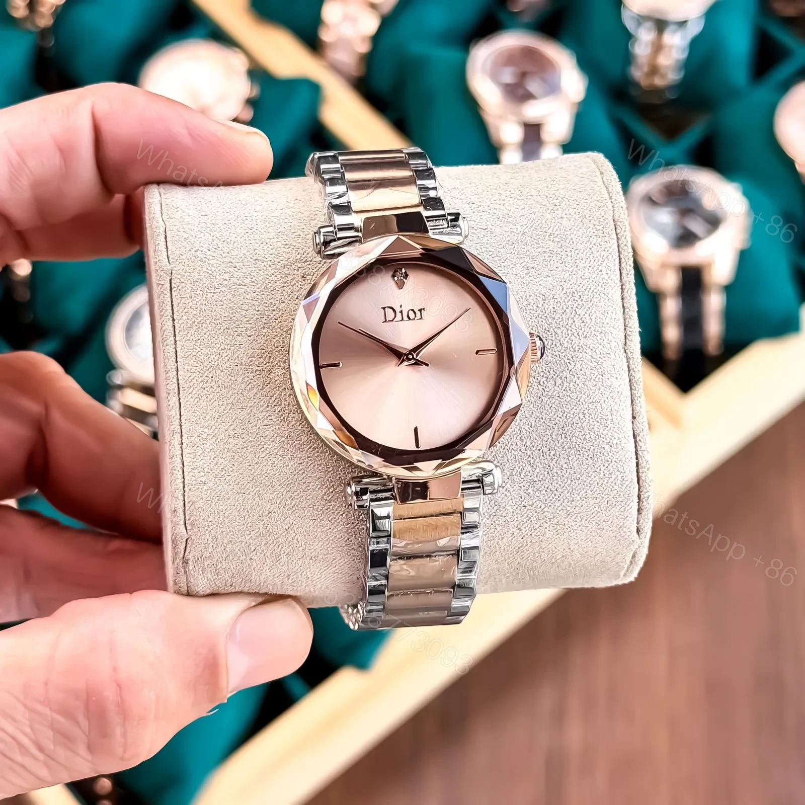 Dior Rose Gold Luxury — view 1