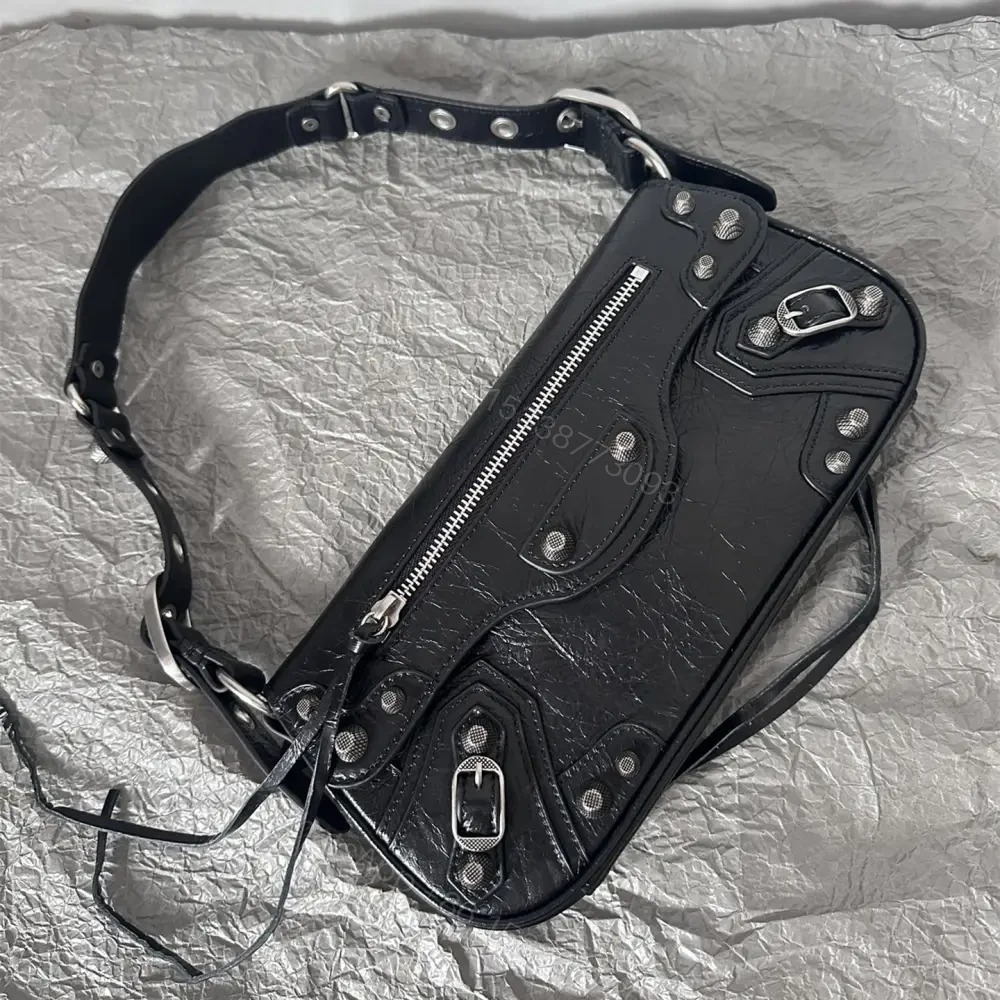View 5 of 高仿Balenciaga*LeCagole2024新款法棍包黑色S