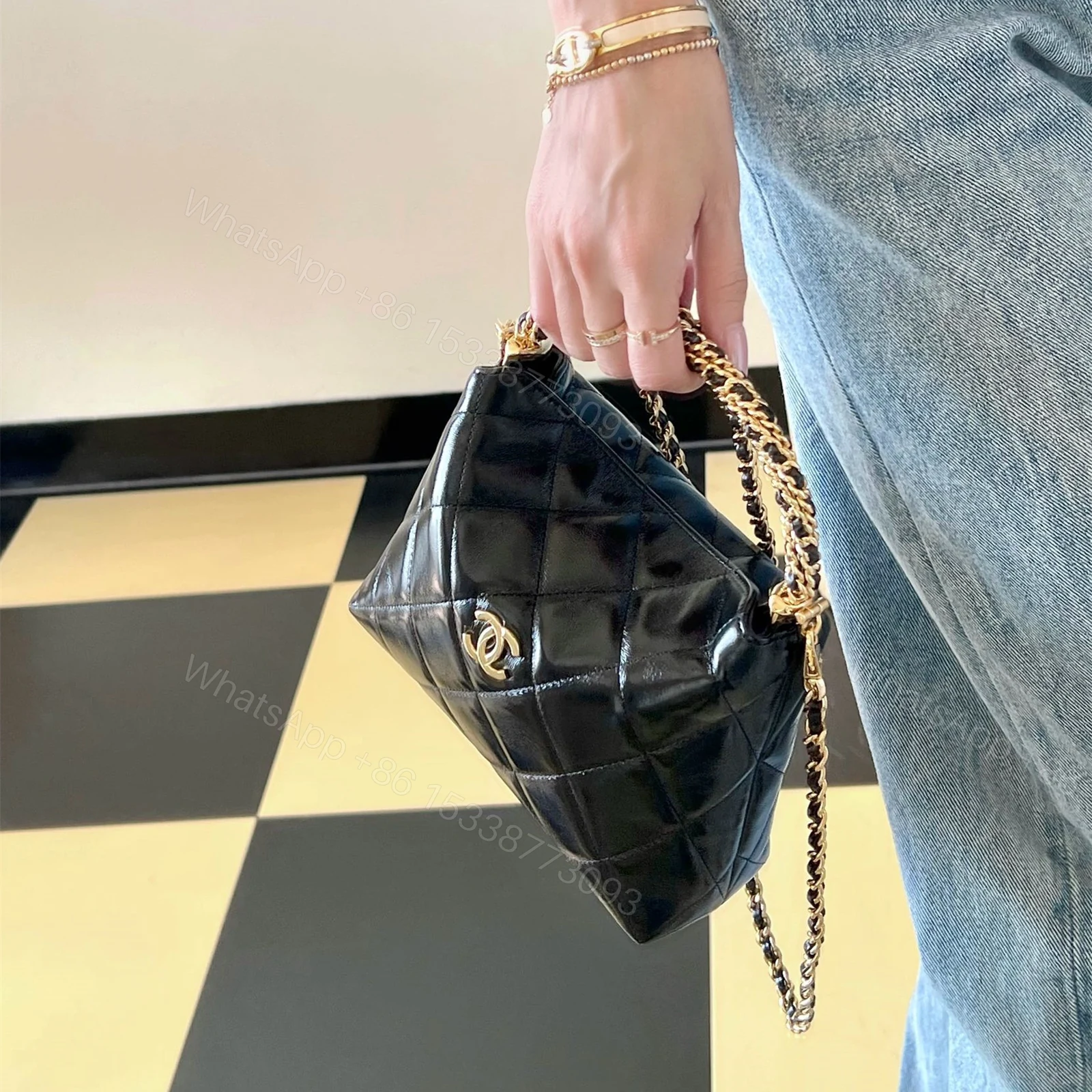 View 25 of 高仿Chanel*24B系列AS4066小羊皮飯盒包免檢版