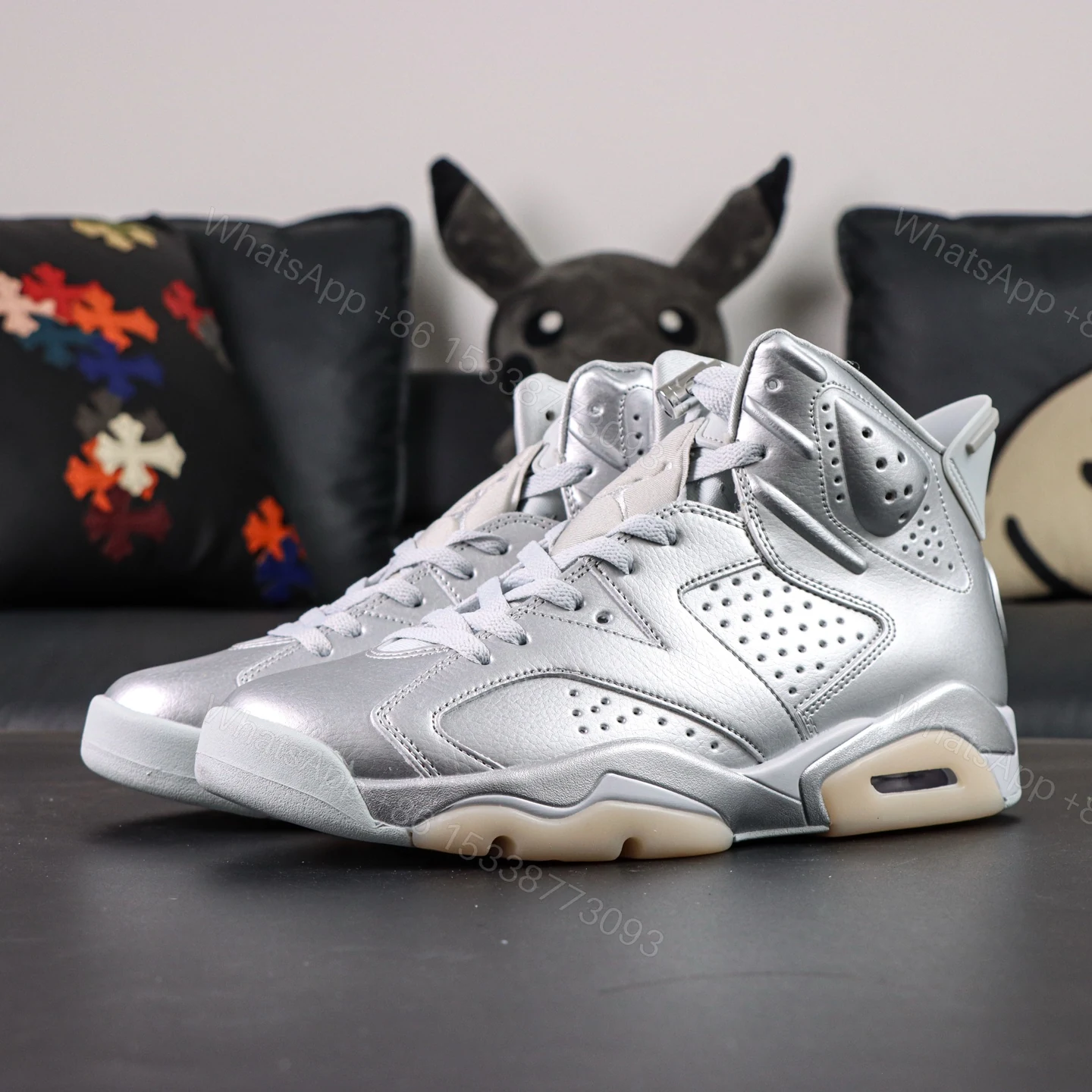 View 8 of Air Jordan 6 Retro PSG ‘Paris Saint-Germain / Metallic Silver’ (2026)