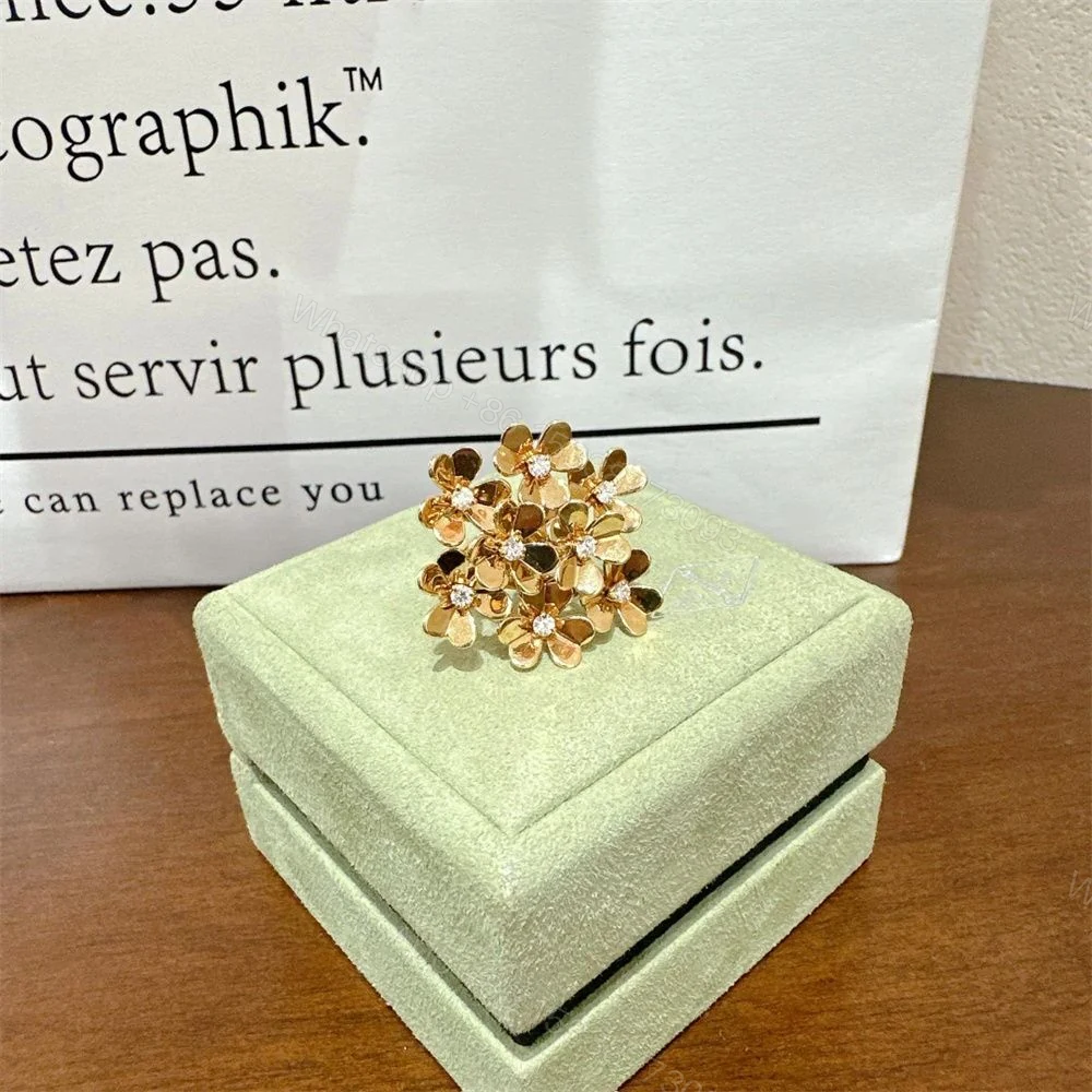 View 3 of Van Cleef Frivole Ring 8 Flowers Diamonds 18K Yellow Gold VCARB67700