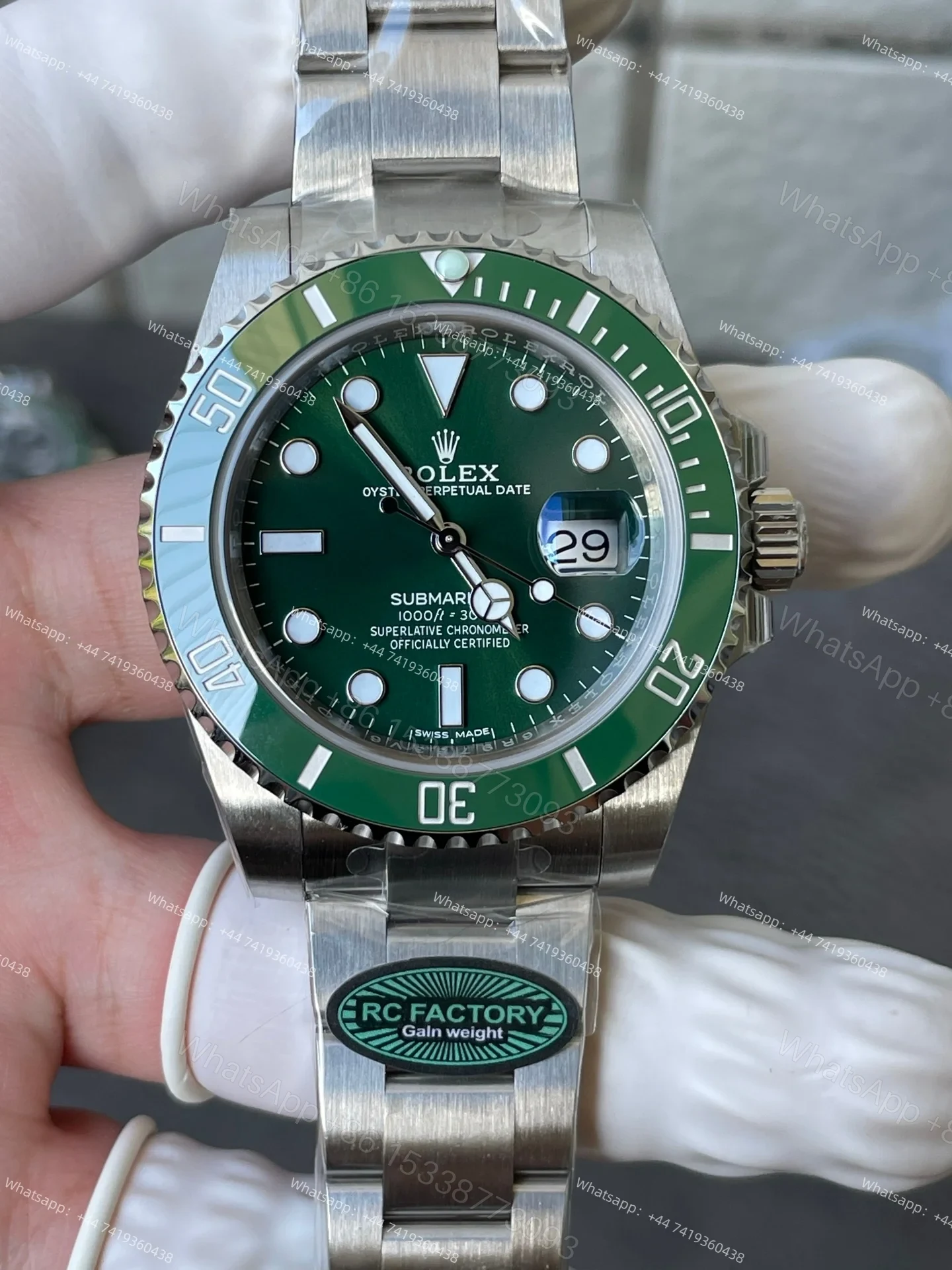 View 3 of Rolex Super Clone Watches 1:1 Hulk Submariner 116610LV