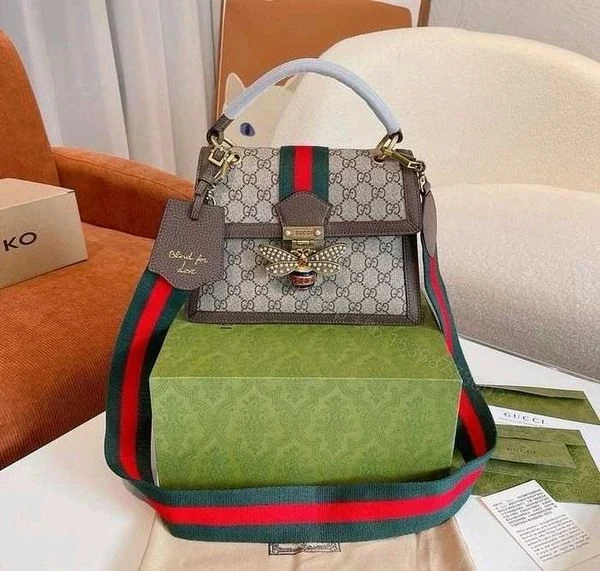 View 5 of FIRST COPY GUCCI BEE QUEEN HANDLE BAG