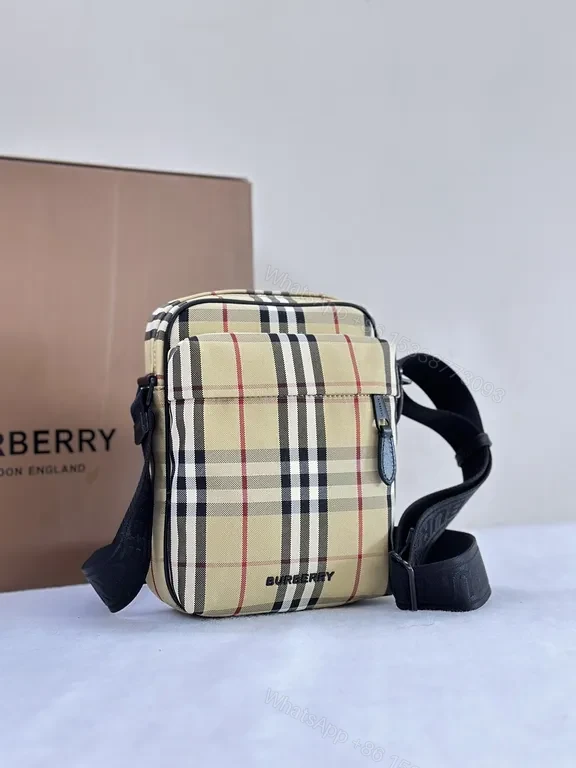 Heritage Plaid Crossbody Bag - Compact Luxury, Burberry-Inspired Style — view 1