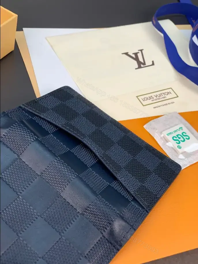 View 3 of LV POCKET ORGANIZER DAMIER INFINI LEATHER – LBV403