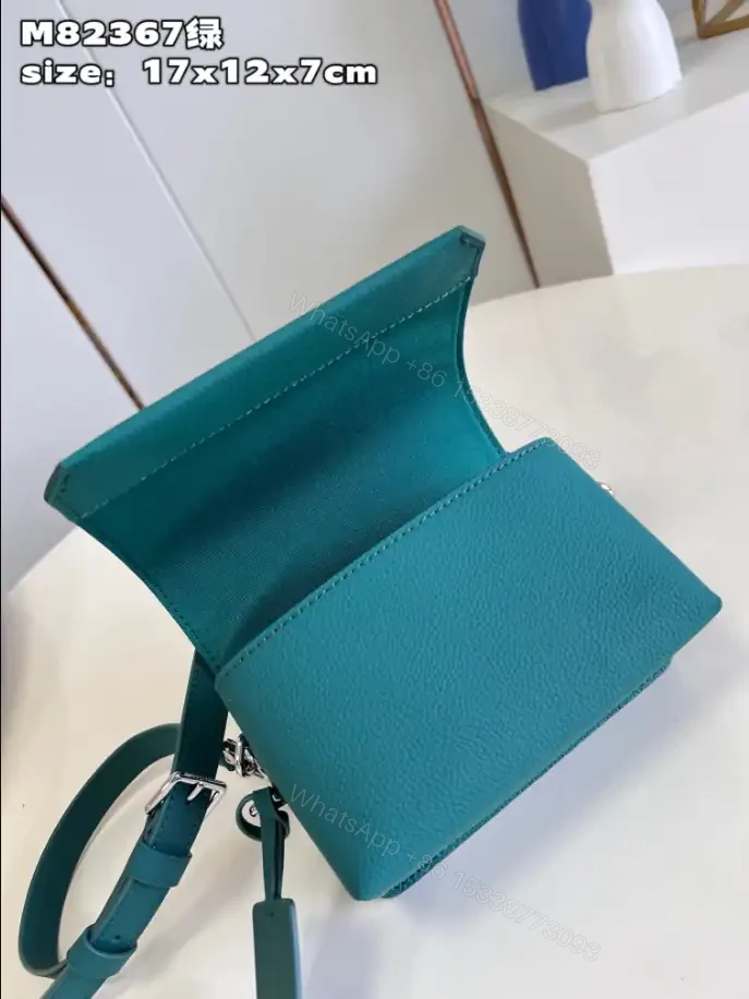 View 5 of LOUIS VUITTON FASTLINE WEARABLE WALLET – RRG070