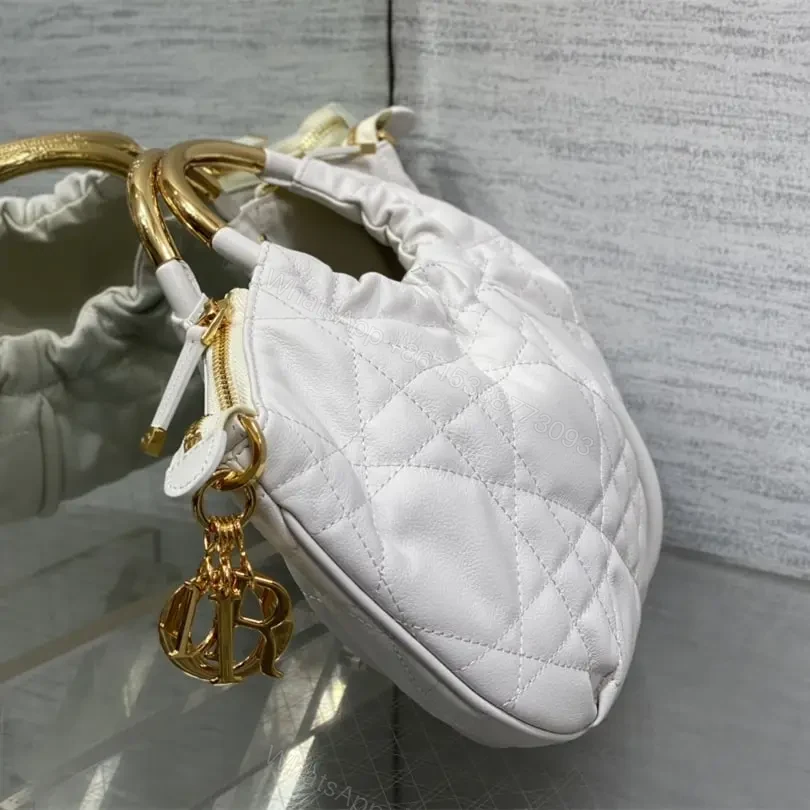 View 5 of 高仿Dior*Walk'n系列M451M030小牛皮手提單肩包白色免檢版