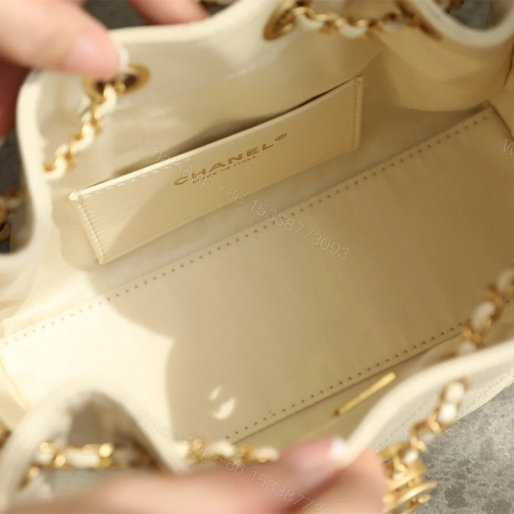 View 6 of 高仿Chanel*26P/25Bag系列AS5631小牛皮手袋Mini白色免檢版
