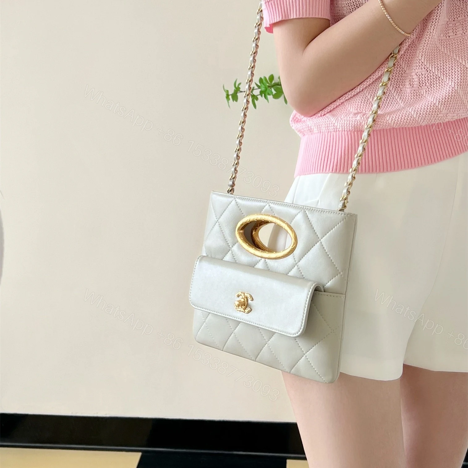 View 19 of 高仿Chanel*24B系列AS5036單肩手提包灰色免檢版