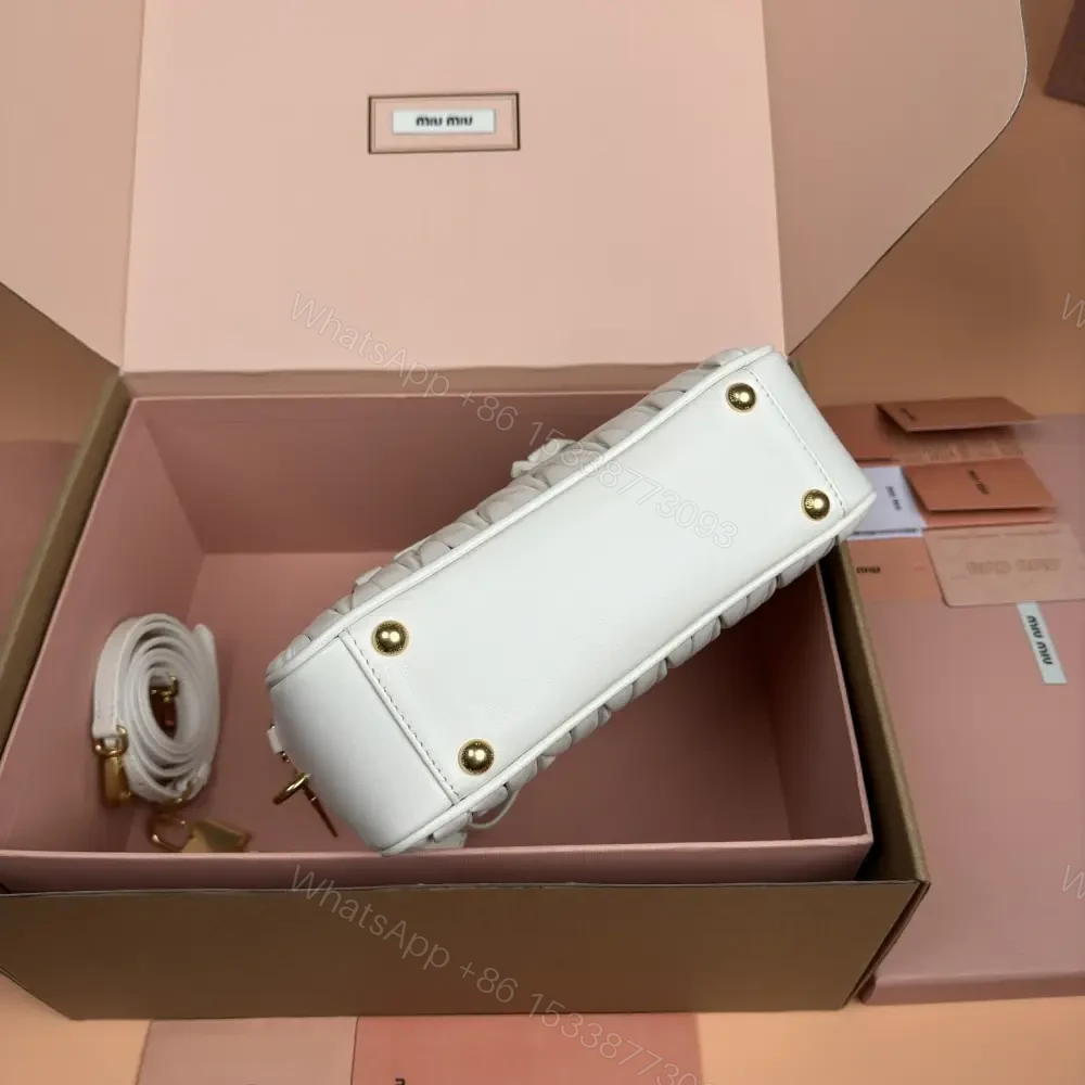 View 5 of 高仿miumiu*Arcadie系列5BB124小羊皮單肩包白色大號免檢版