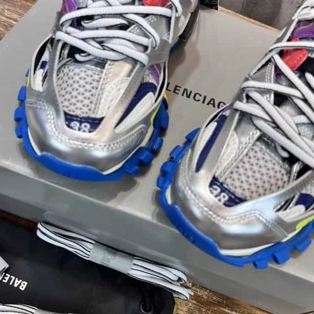 View 4 of BALENCIAGA MEN’S TRACK TRAINERS IN SILVER – BB208