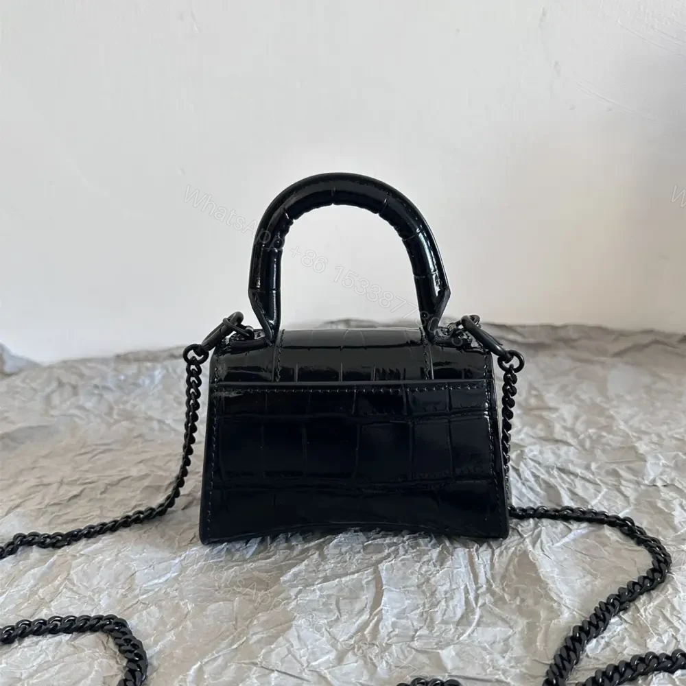 View 2 of 高仿Balenciaga*Nano系列迷你沙漏包純黑
