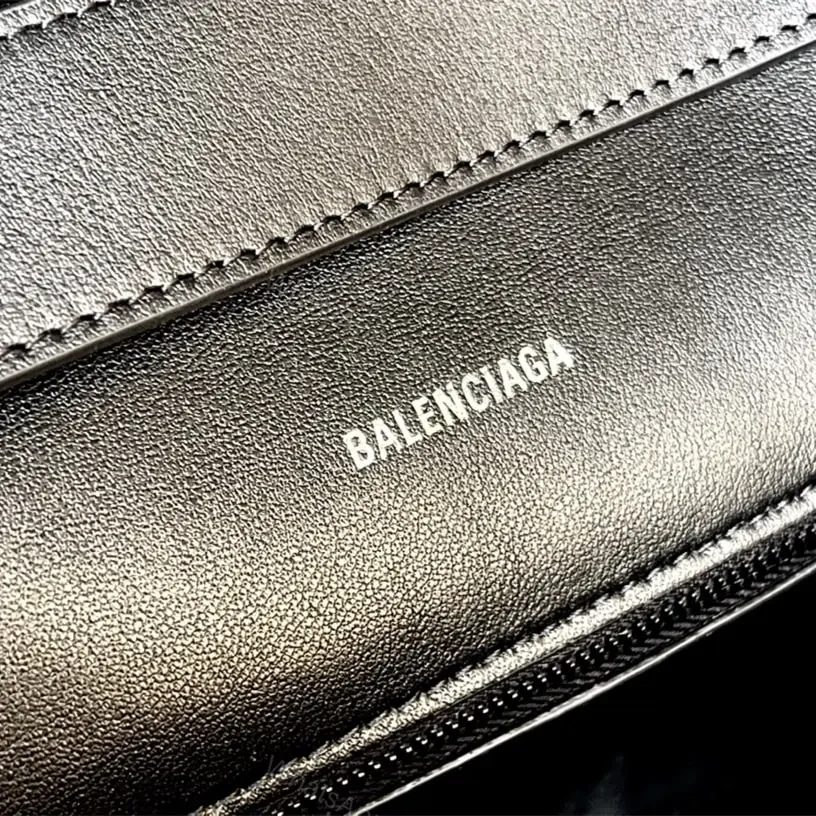 View 11 of 高仿BalenciagaDowntown系列沙漏包黑色M