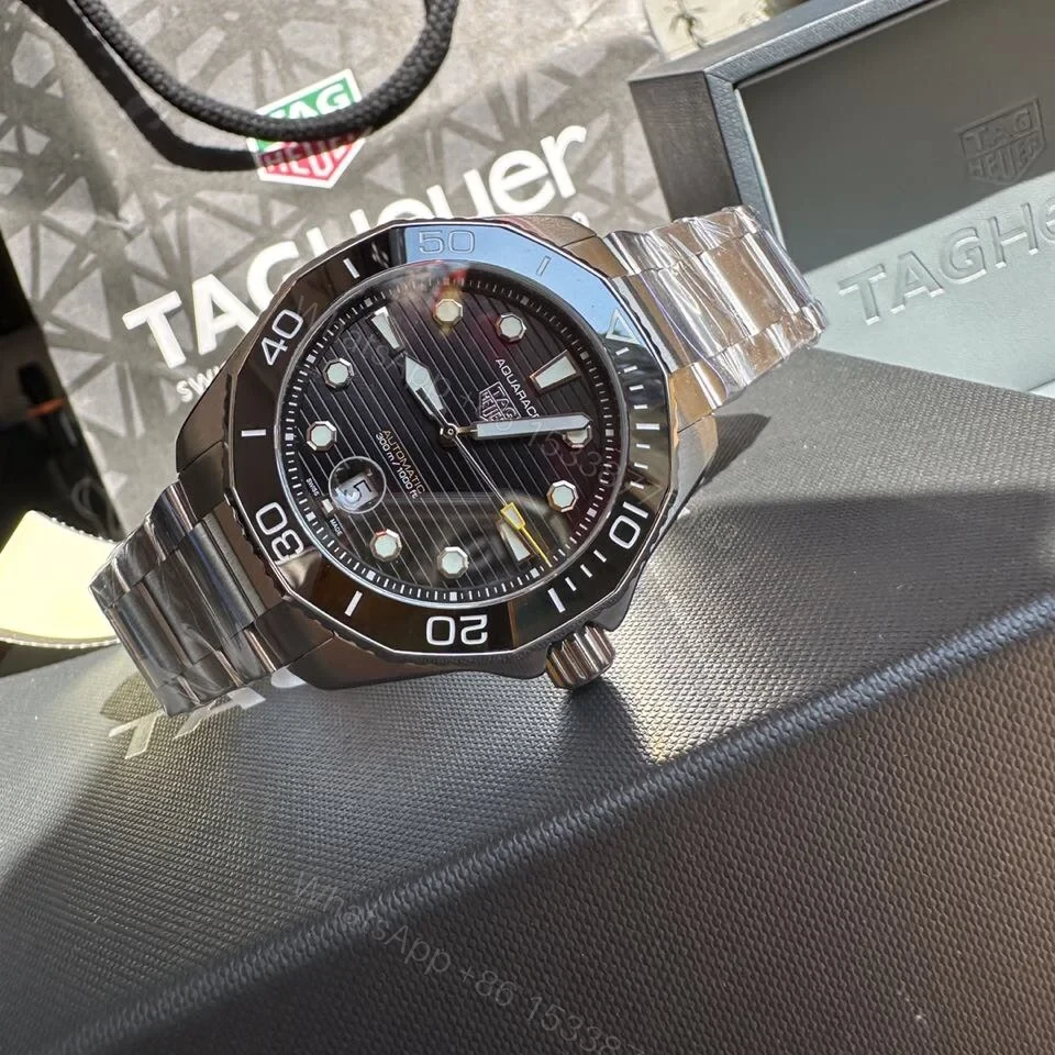 TAG Heuer Aquaracer 300M Quartz 43 Stainless Steel BlackBracelet WAY101A.BA0746 — view 1