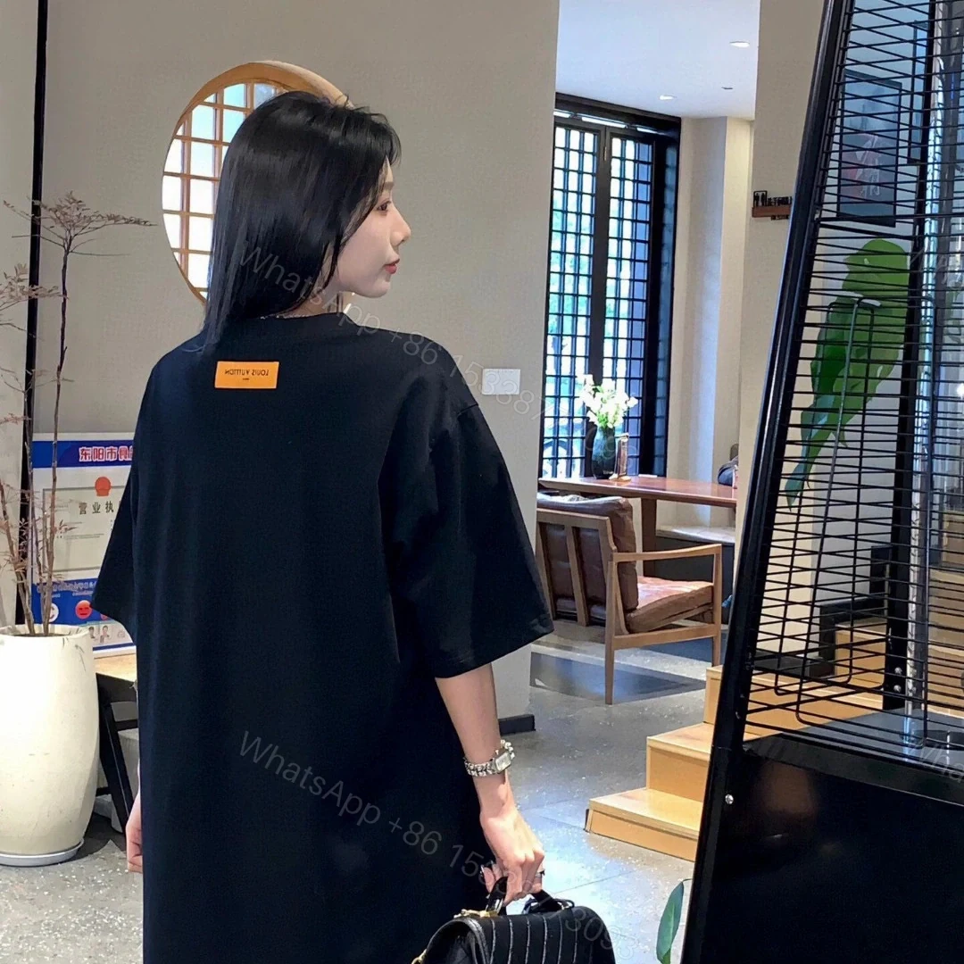 View 17 of 高仿LV*1AFR0026彩色項鏈LOGOT恤黑色