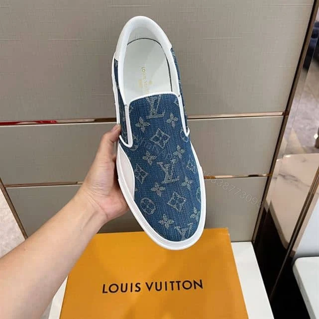 View 3 of LOUIS VUITTON TRAINER SNEAKER – LSVT293