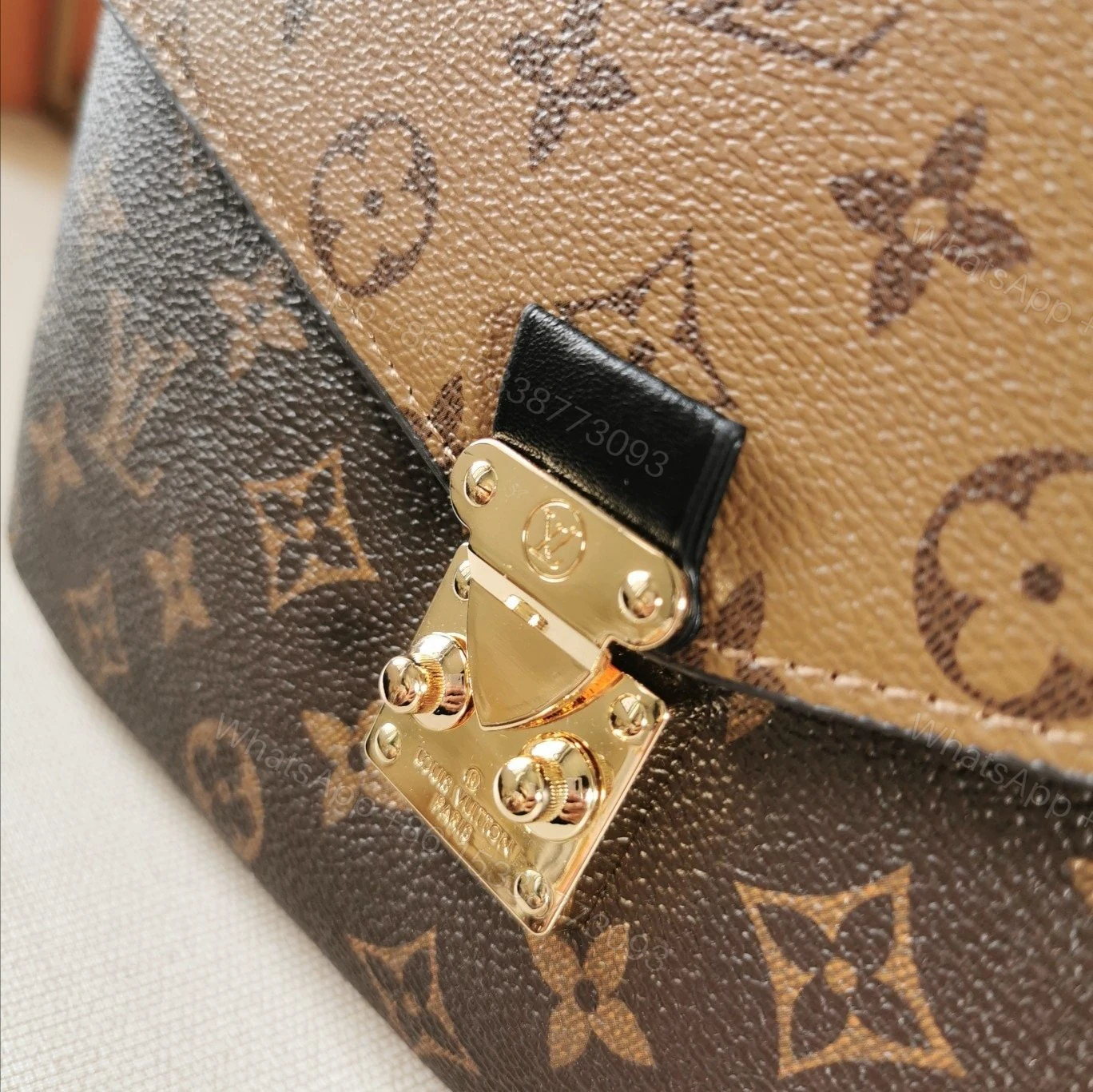 View 9 of Louis Vuitton Metis