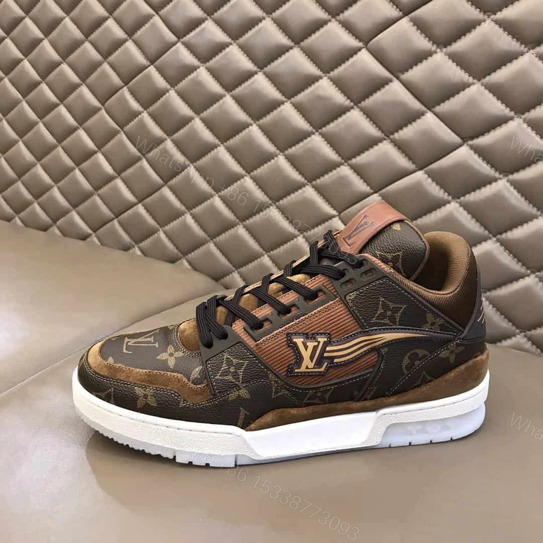View 8 of LOUIS VUITTON TRAINER SNEAKER – LV209