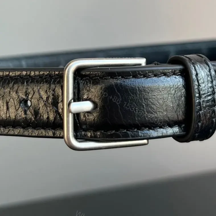 View 14 of 高仿Balenciaga冬季新款Crush腋下包黑銀