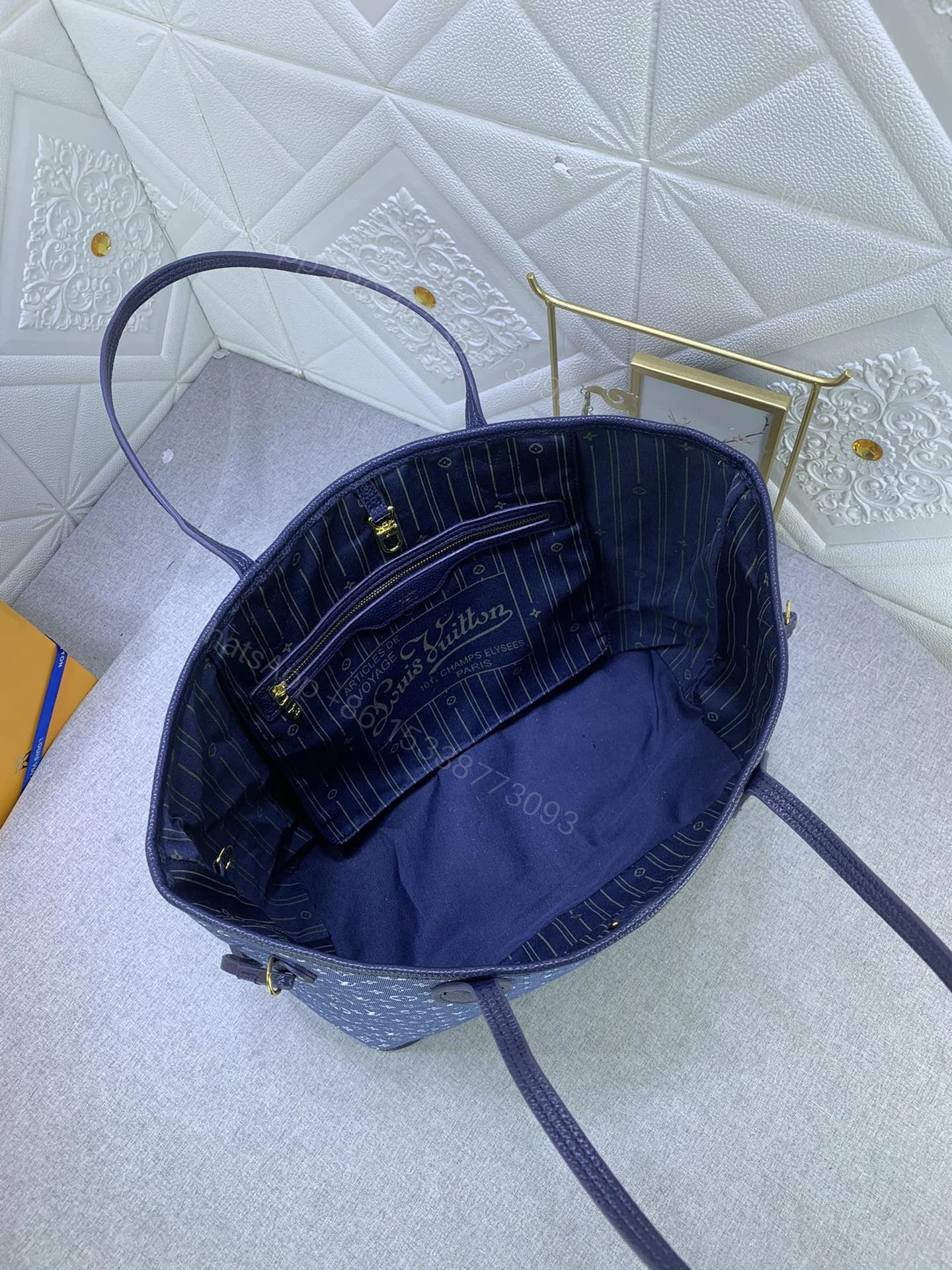 View 6 of Louis Vuitton Neverfull Classic