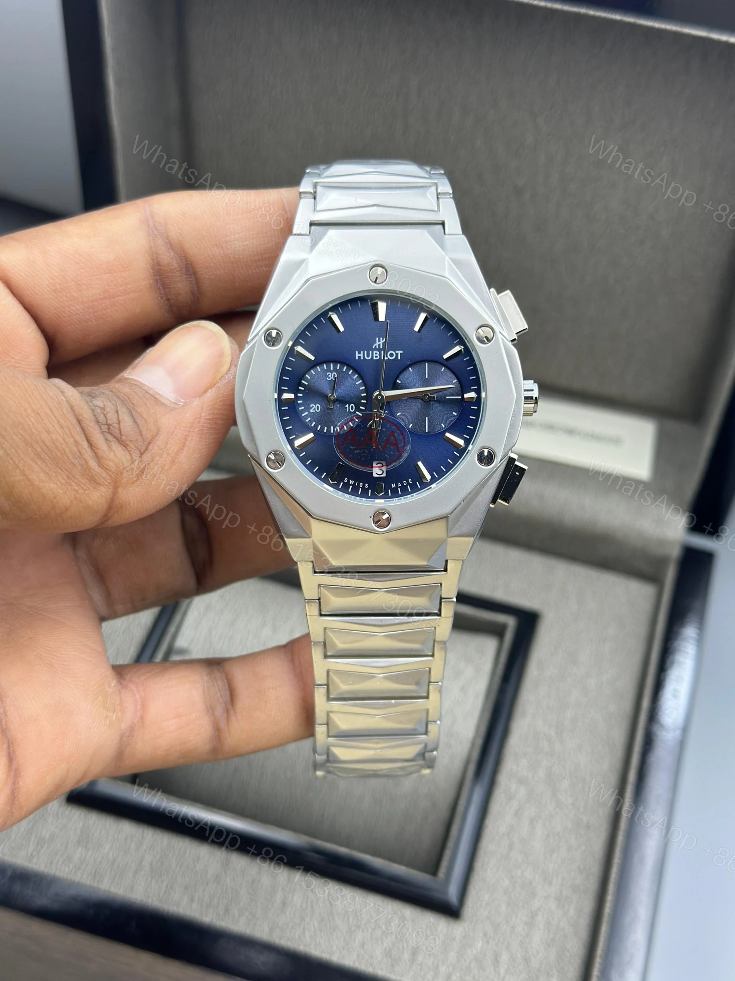 View 3 of FIRST COPY Hublot men’s watch all crono working