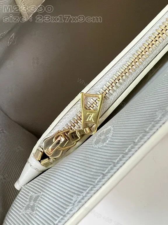 View 8 of Off-White Leather Ridged Bag: Gold Chain Shoulder Bag
