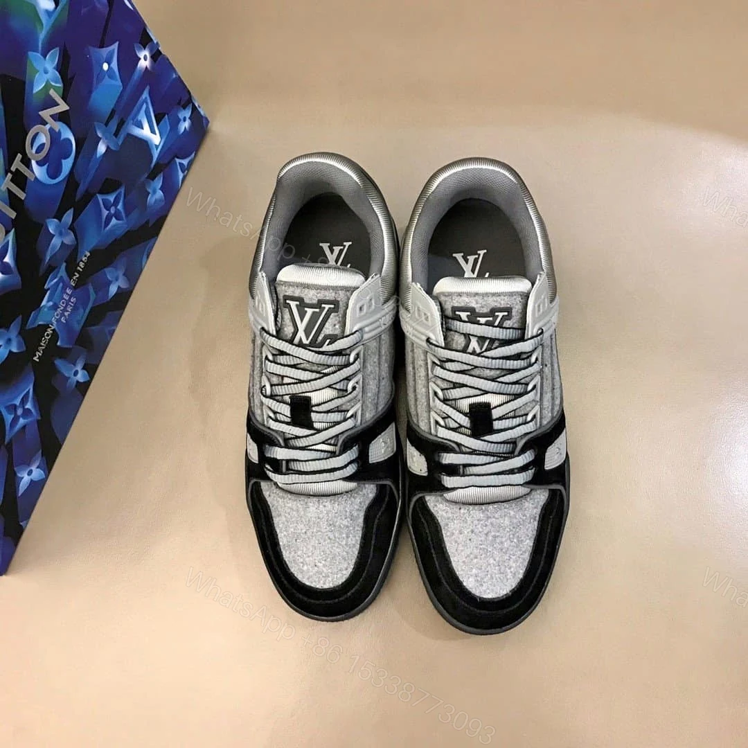 View 4 of LOUIS VUITTON TRAINER SNEAKER – LV164