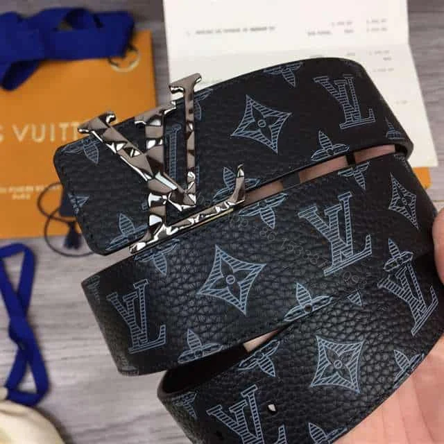 View 4 of LOUIS VUITTON INITIALES 40MM REVERSIBLE MONOGRAM CANVAS BELT – B103