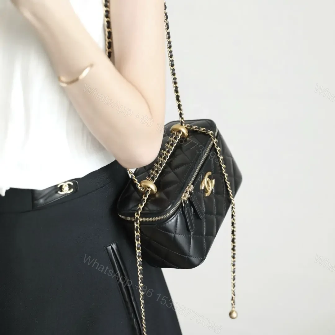 View 25 of 高仿Chanel*24C系列AP3651雙珠鏈條盒子包黑色免檢版