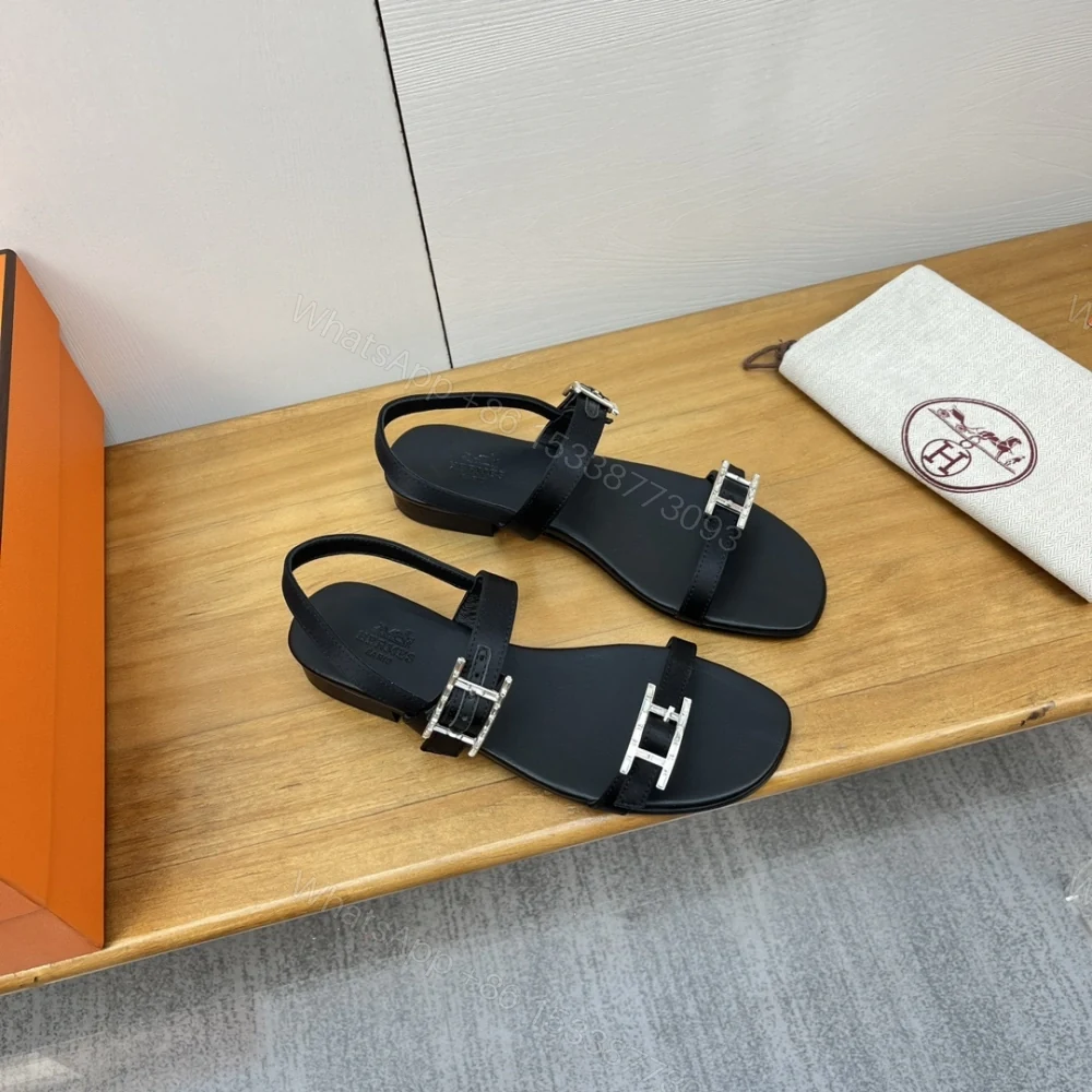 View 2 of 高仿Hermes*H211000Z02鑽扣輕便涼鞋黑色免檢版