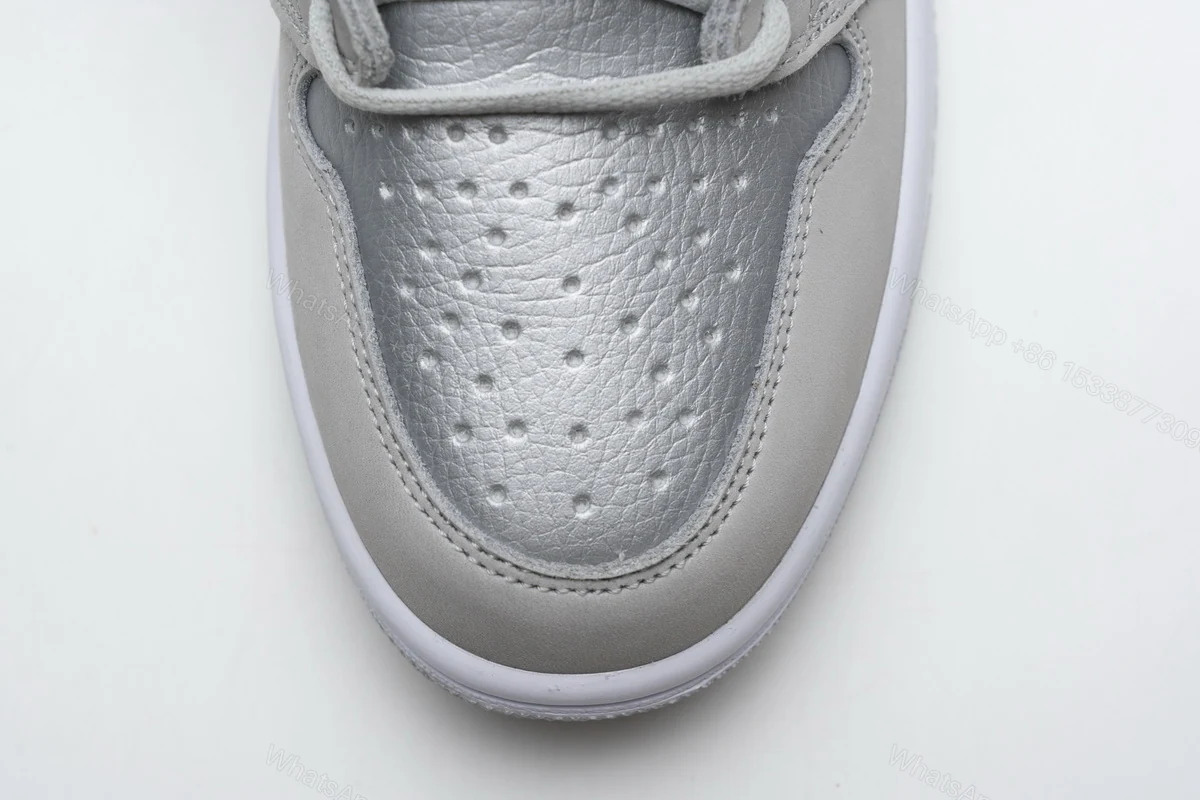 View 9 of Air Jordan 1 Retro High CO Japan Neutral Grey (2020) DC1788-029