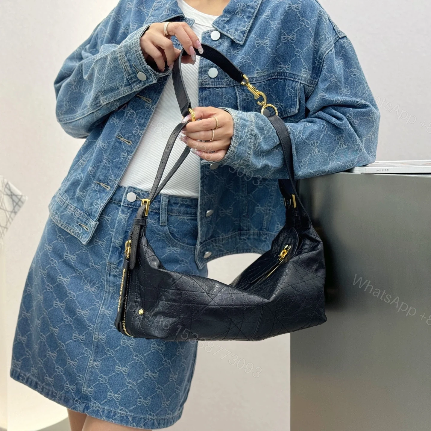 View 22 of 高仿Dior*D-Journey系列M2417M900牛皮革單肩包黑色中號免檢版