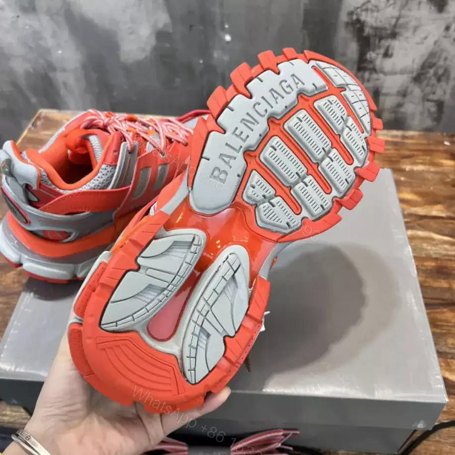 View 3 of BALENCIAGA TRACK SNEAKER – BB249