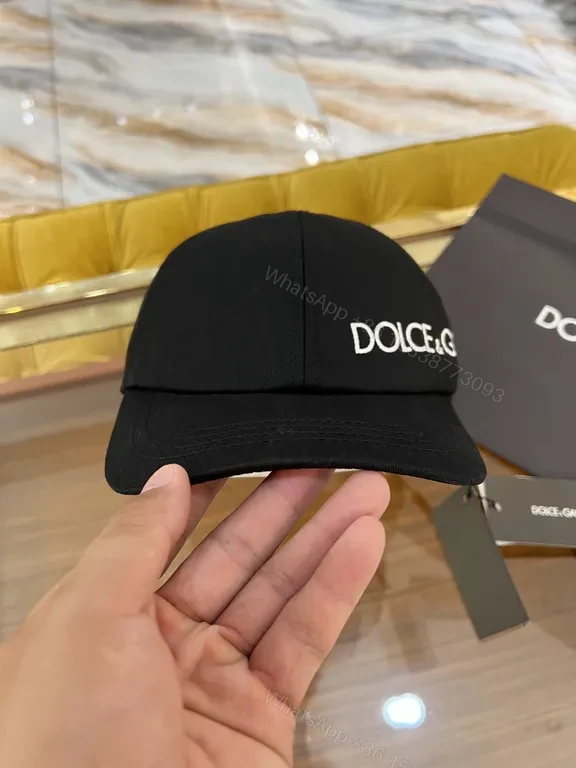 View 3 of Minimalist Black Cap â€“ Premium Cotton, Subtle Logo, Everyday Luxe Hat