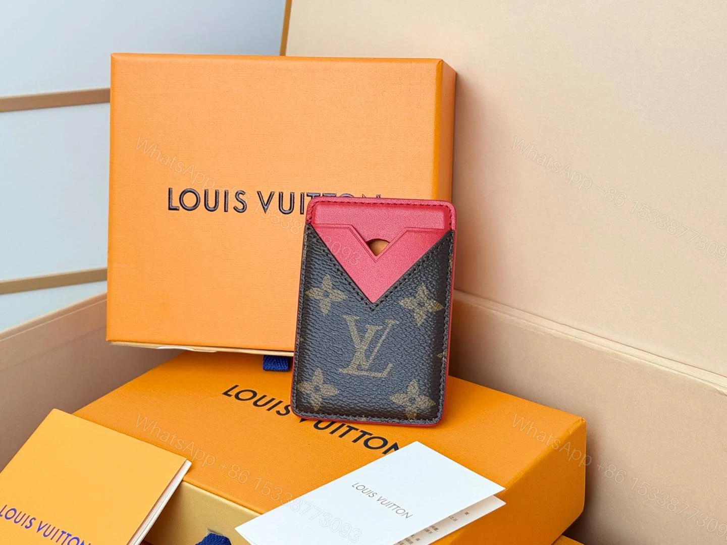 LV精品仿製M12856粉紅拼Monogram卡夾名片夾時尚小皮件推薦款 — view 1