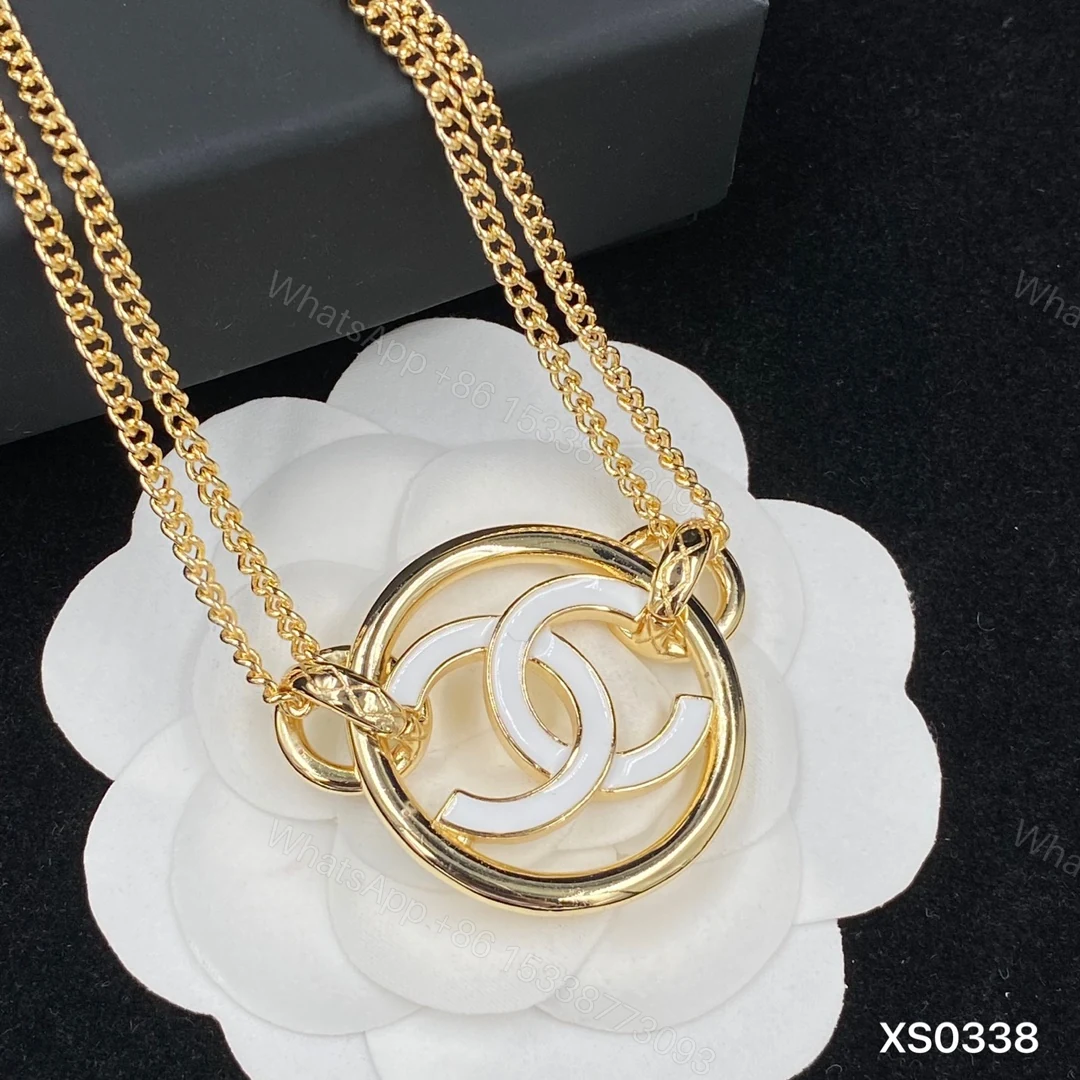 View 2 of EN – Lux Chanel Necklaces 043