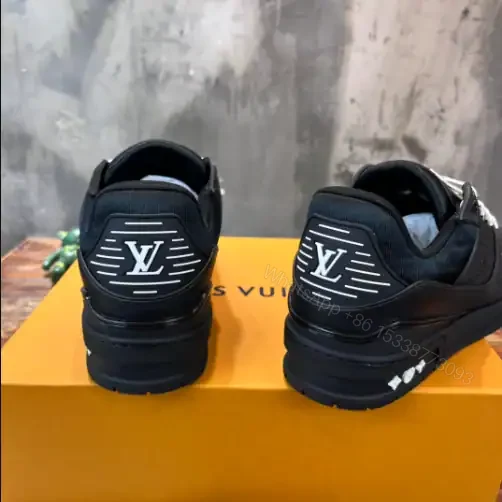 View 6 of LOUIS VUITTON TRAINER SNEAKER IN BLACK – LSVT376