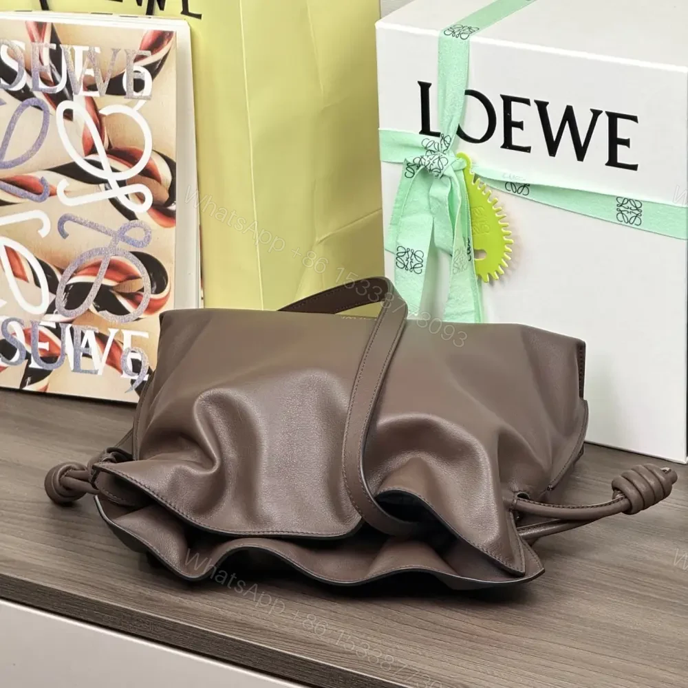 View 5 of 高仿Loewe*Flamenco系列3606福袋包咖啡色中號免檢版