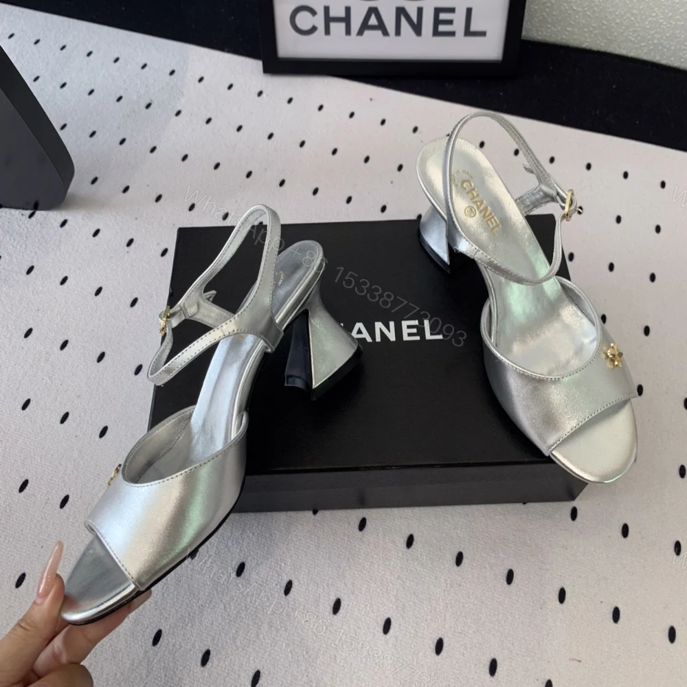 View 3 of 高仿Chanel*G45723D魚嘴高踭鞋漆皮銀色5.5CM免檢版