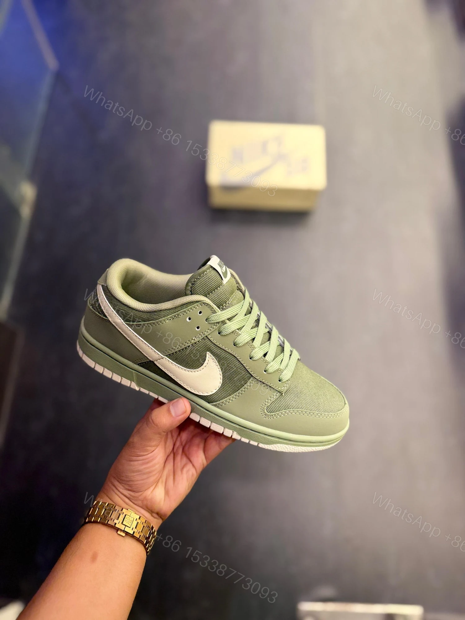 First Copy Nike SB Dunk Oil Aura Green — view 1